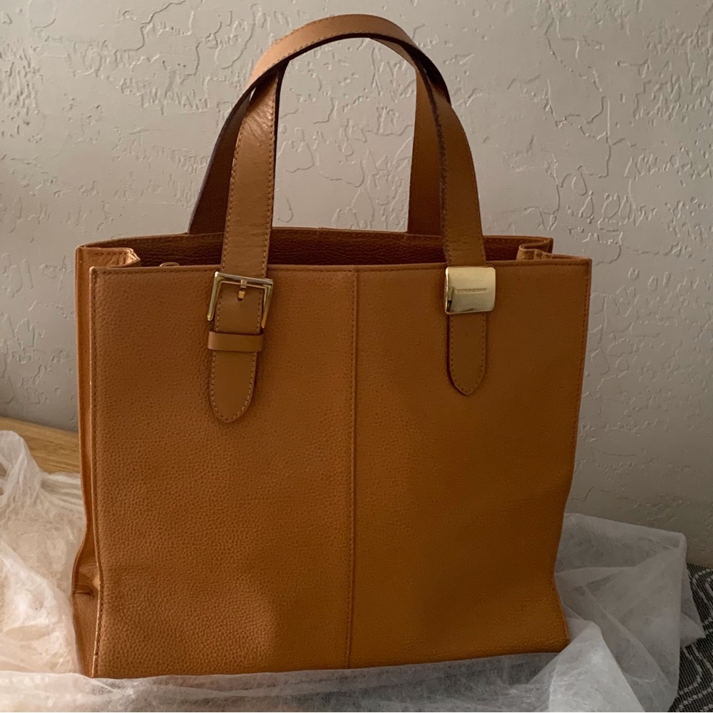 Burberry Tan Leather Tote Bag - Picture 16 of 16